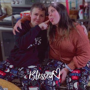 Meet your Posher, Hope